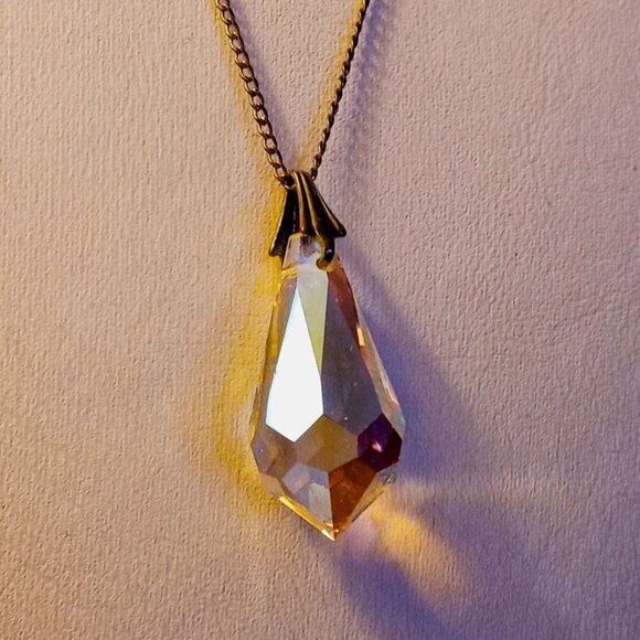 🔥🔥Stunning Vintage Sparkling Teardrop Aurora Crystal Pendant Necklace🔥🔥 - Picture 8 of 9